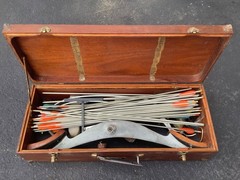 Vintage Takedown Recurve Target Bow Kit Metal Riser Limbs Arrows Wooden Case