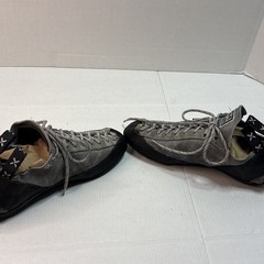 Petzl Adjama Harness, Evolv Shoes Mens 10, Organic Chalk Bag, Climbing Lot