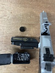 Crosman 1008 Repeat Air .177 Co2 with Org Red Dot and Pellets