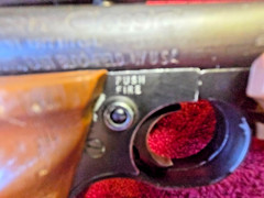 VINTAGE CROSSMAN AMERICAN CLASSIC MOD P1377 .177 CAL MULTI-PUMP PNEUMATIC PISTOL