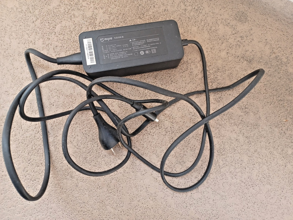Genuine Xiaomi Mijia HT-A09-71W 42V Replacement Power Cord AC Adapter CHARGER