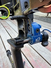 Mathews VXR 28 Right Handed 60-70 lbs 28” draw length (Loaded)