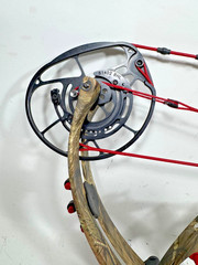PSE Evolve 31 Compound Bow Package! 24.5-30″ 50-60#’s RIGHT HAND!