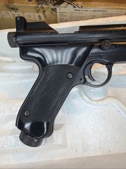 Vtg 1981 Rare Crosman Coleman Division Mark I CO2 Target Pellet Pistol In Box