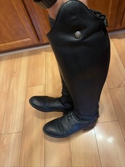 Dover Madison Field Boot Full Medium 9.5