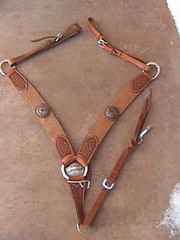 GORGEOUS JONES ROUGHOUT BREASTCOLLAR STRAP SILVER CADILLAC COWGIRL SADDLE