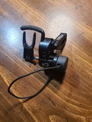 Quality Archery Design HDX Dropaway Arrow Rest