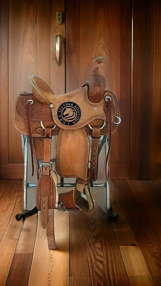 Western Roper Ranch Horse Saddle With Matching Tack Set