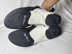 Evolv Zenist Rock Climbing Shoes Men’s US 12.5 EU 46.5 – Barely Worn