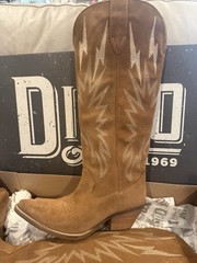 Dingo Thunder Road Western Equestrian Boots Camel Women’s Size 7