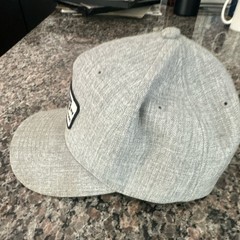 VANS Gray Snapback Cap Skateboarding Cotton Blend One Size Logo Hat