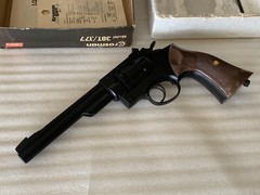 Mint Cond LNIB Crosman 38T AIR pistol w/original box and paperwork! Must see!