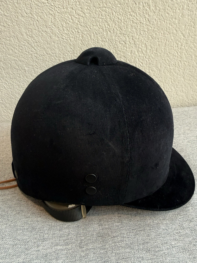 Wembley English Riding Helmet A 10 Black Velveteen Equestrian
