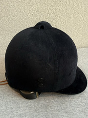 Wembley English Riding Helmet A 10 Black Velveteen Equestrian