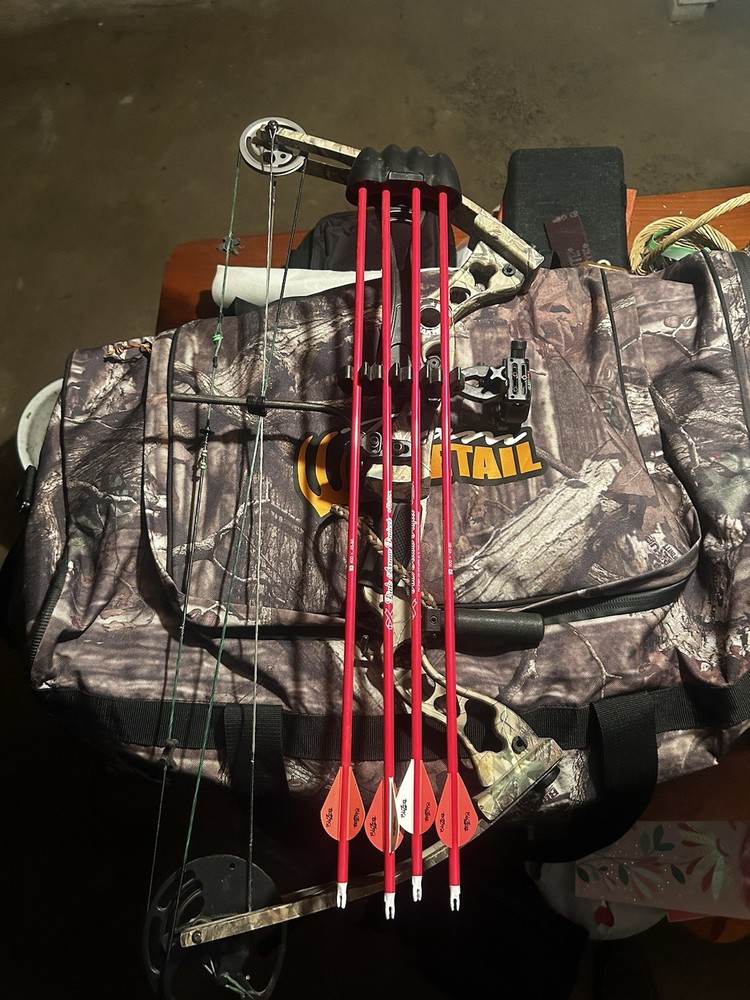 Martin Leopard Compound Bow Right Handed 26”DL 45#DW