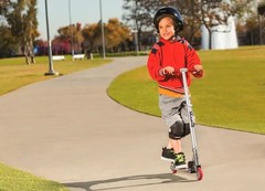Razor – A Kick Scooter for Kids – Red