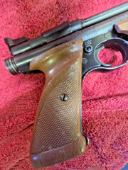 VINTAGE CROSSMAN AMERICAN CLASSIC MOD P1377 .177 CAL MULTI-PUMP PNEUMATIC PISTOL