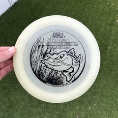 2016 Innova Champion Glow Max PENNED 175g BEEF