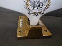 Thunder Rise Above Truck Set PHOENIX LIGHT White/Gold Size 148
