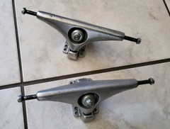 Gullwing Charger Neil Carver RKP longboard skateboard trucks 10″ wide