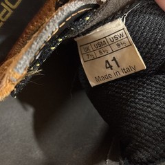 La Sportiva Mens Size 41 (US 8.5) Lace Up Rock Climbing Shoes Womens 9.5
