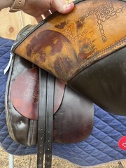 Stubben Romanus Dressage Saddle 17” MW