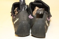 Evolv Elektra Womens Size 9.5 41 USA Made Purple Black Strap Rock Climbing Shoes