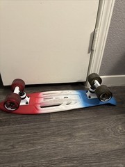 Halo Rise Above 22 InchSkateboard USA Patriot Red White Blue With Handle Cruiser