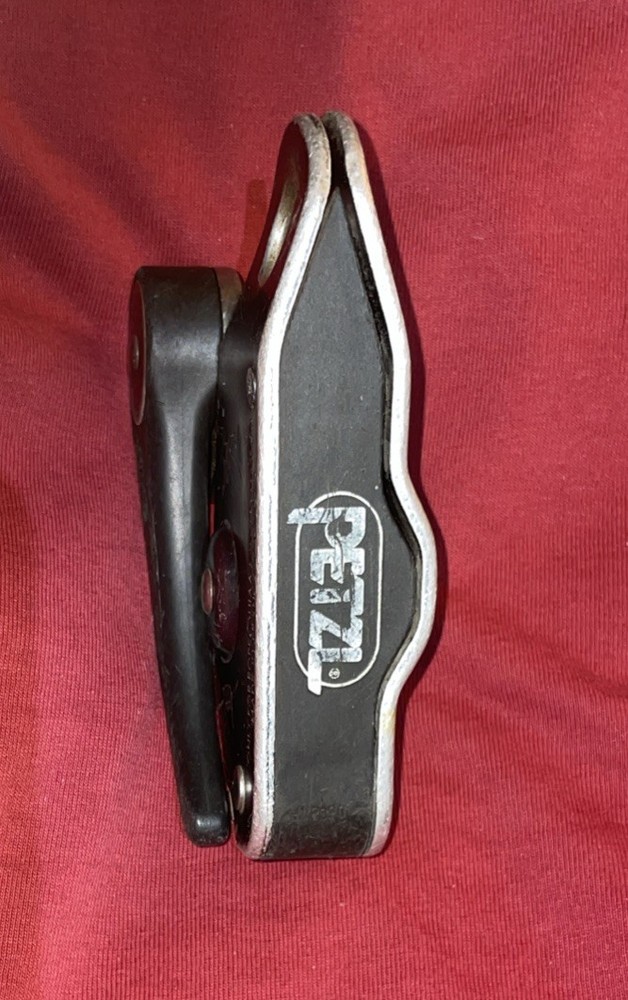 Petzl GRIGRI Cam-Assisted Blocking Belay Device – Rock Climbing PreOwned