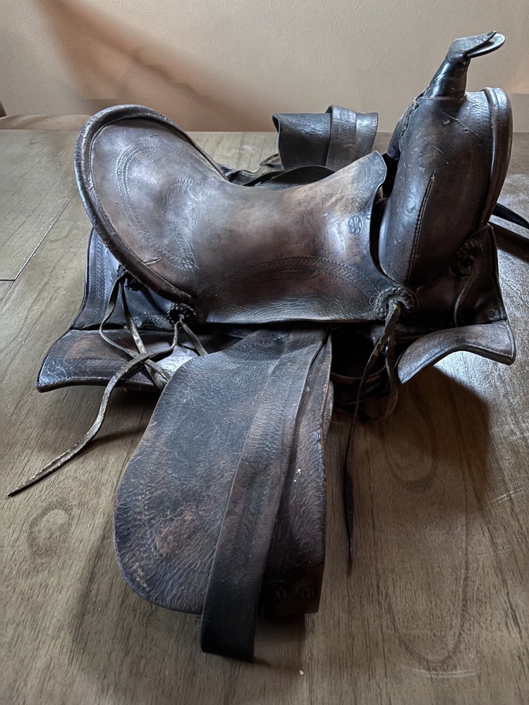 Vintage Simco Western Saddle Rustic Ranch Decor Restoration Project- As Is