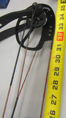 Bear Vast Compound Bow 20-30″ Draw Length 70lbs w/ sight, quiver + more