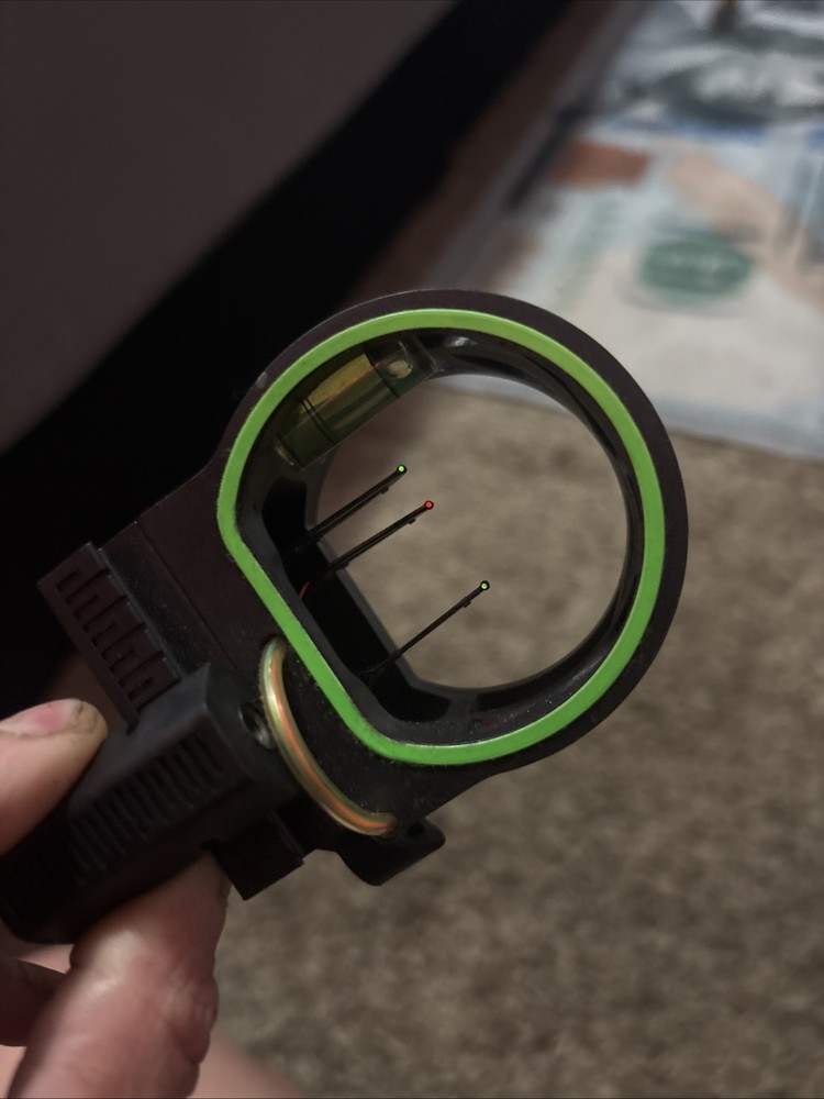Trophy Ridge Hotwire AS325R Three-Pin Sight