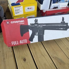 Crosman Full Auto R1 CO2-Powered BB Air Rifle, 25rd, 430FPS, Black – No Mag