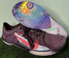 US Men’s 6.5/W 8 – Faith Kipyegon x Nike Air Zoom Victory 2 «Fuchsia Dream»