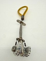 CCH Alien Rock Climbing Cam – Vintage Item