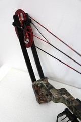 Barnett Vortex Hunter Beginner Compound Bow – Camo / Red – RH (28″ Ax-Ax) 2011