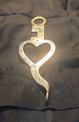 Western Silver Heart Cheek Show Bit – 5″ Snaffle Mouth – 8″ Cheek