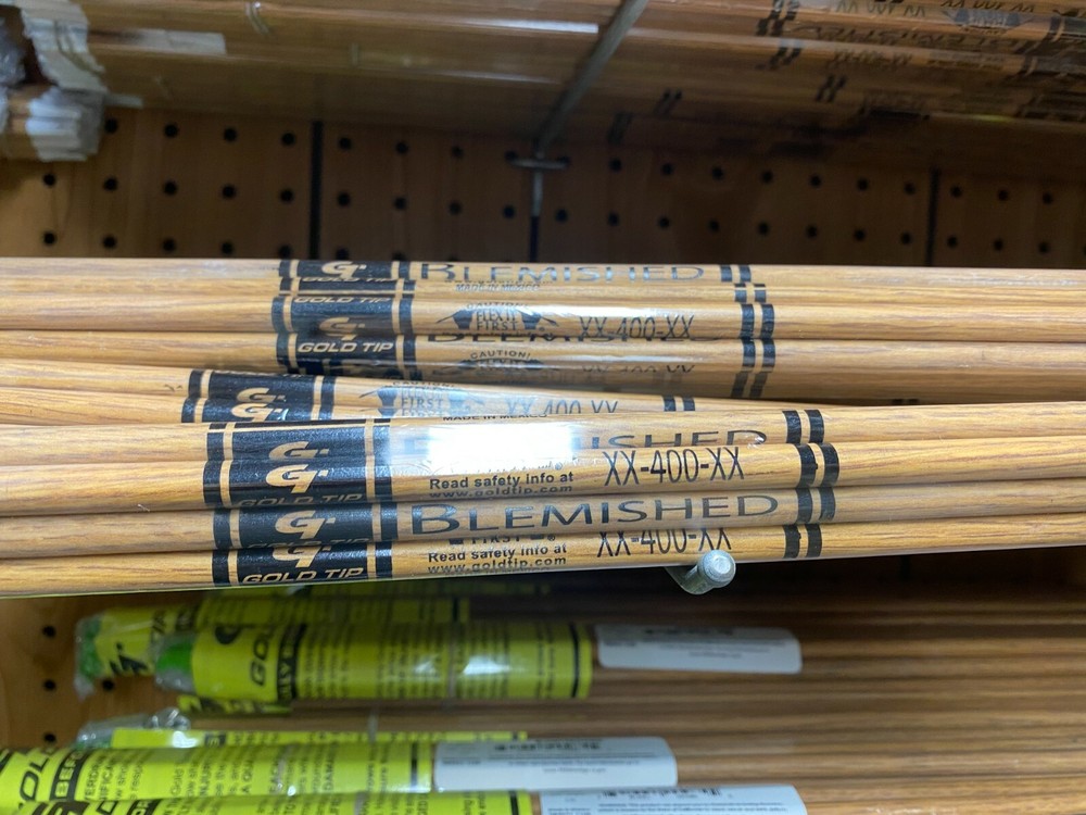 Gold Tip Traditional Blemish Shafts 400 NEW in Wrapper One Dozen