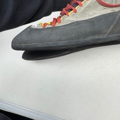 Evolv Climbing Shoes Men’s Lace Up Gray Red Yellow Size 12.5 US