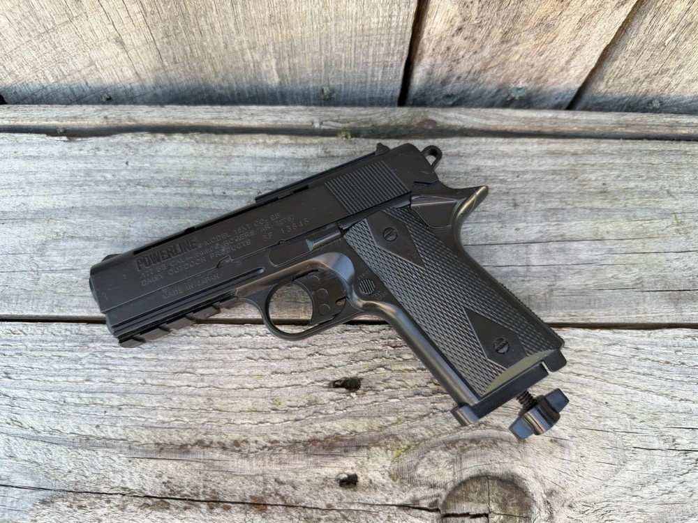 Daisy Powerline 15XT CO2 BB Gun Pistol Semi Automatic 15 Shot (Colt 45 Replica)