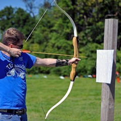 TOPARCHERY Premium 30″ Carbon Hunting Arrows Selected 4″ Real Turkey Feathers