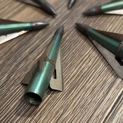Lot 6 Vintage WASP Broadheads for Archery Cedar Wood Arrows 11/32″ Bow Hunting