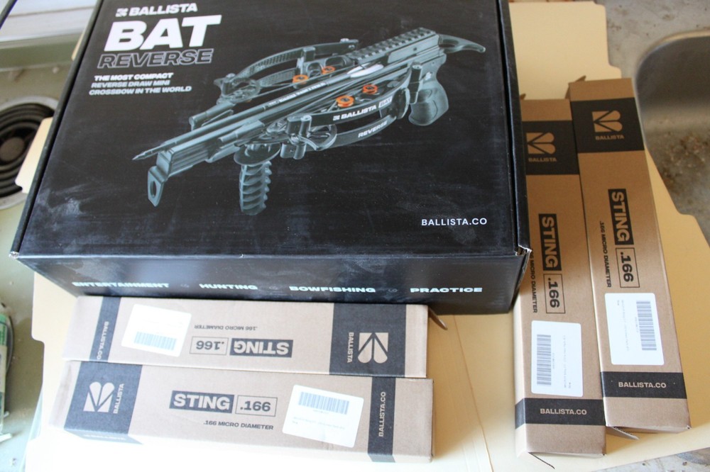 BALLISTA BAT REVERSE Compact Crossbow 150 lbs Ambidextrous 420 fps w/ EXTRA