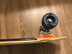 Dog Town Skateboard Bull Dog Design W/Tracker Trucks & wheels Boners Tailwoodys