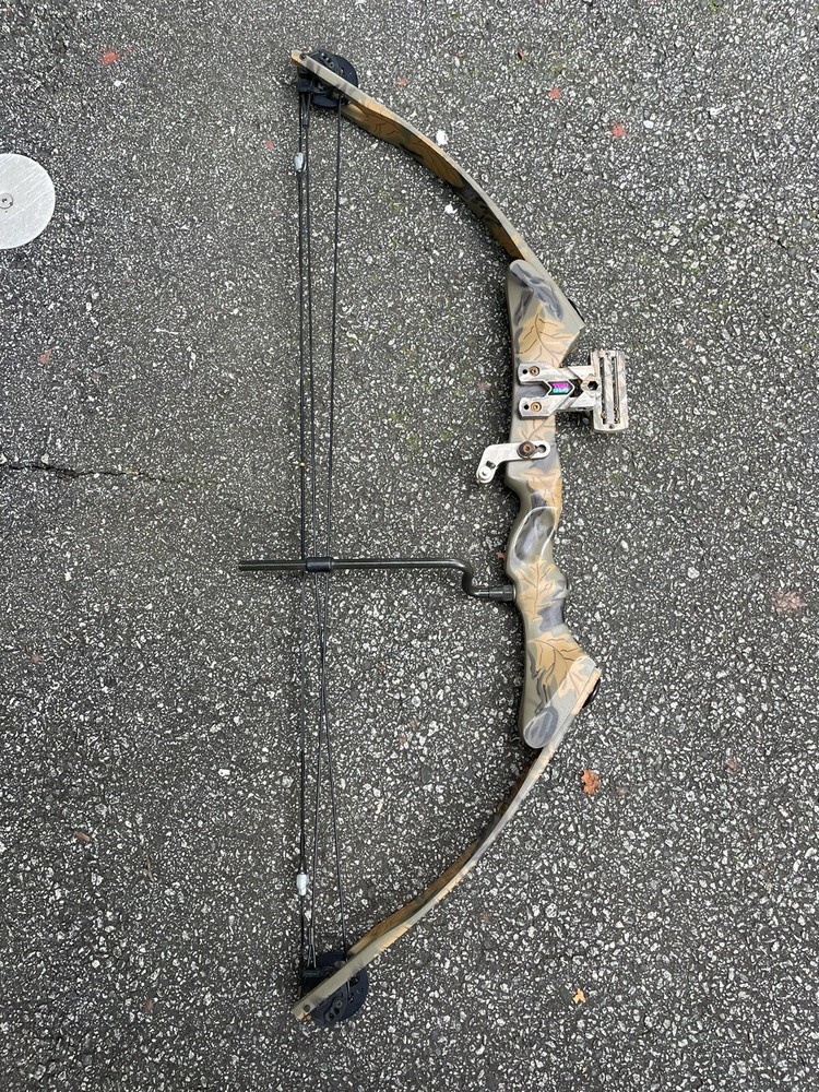 Browning Micro Midas Compound Bow Youth RH 15-45 Weight Made In USA Camo