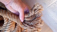 1 1/4″ Natural Manila Rope.