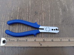 The Game Tracker Pliers – Used