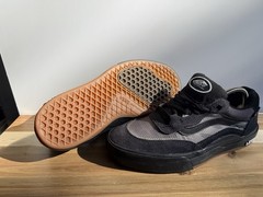 Vans Men’s Skateboarding Shoes Black US 7 UK 6 EUR 39 Medium Width