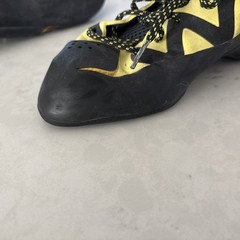 Scarps Vapor Lace Climbing Shoes Size 44 1/2. US 11.5