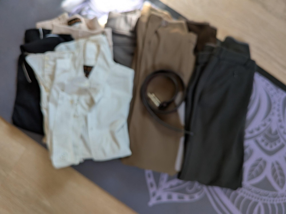 lot of Ariat & Tuff Rider breeches & riding clothes size 30L & 28L